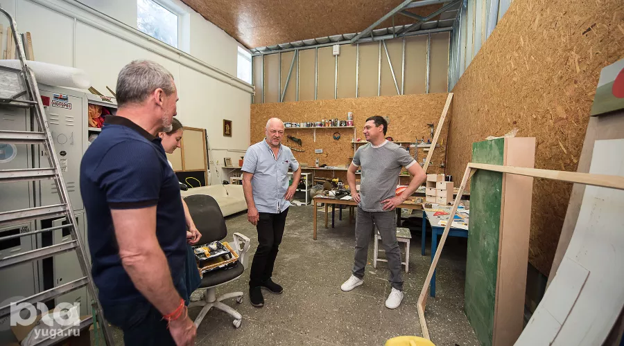 Евгений Первышов в ЦСИ «Типография» &copy;&nbsp;Фото Елены Синеок, Юга.ру