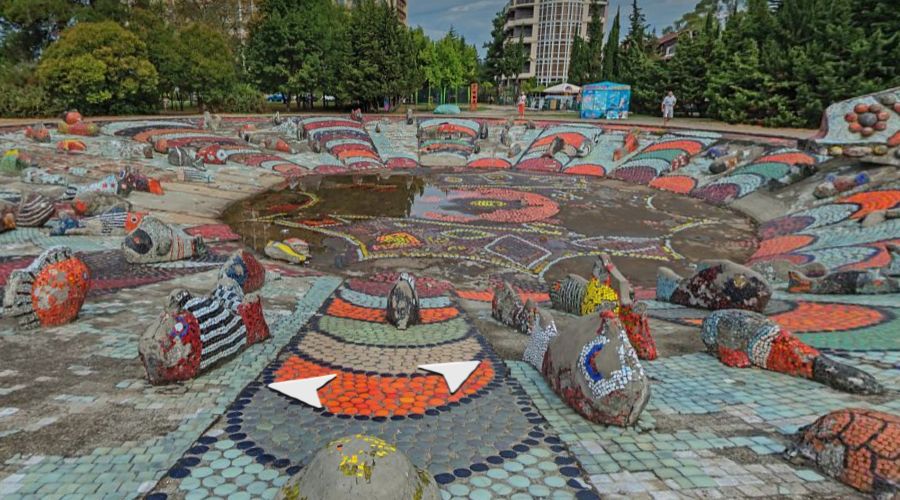 Достопримечательность «Город сказок» в Курортном городке Сочи © Скриншот yandex.ru/maps, панорама 2020 года