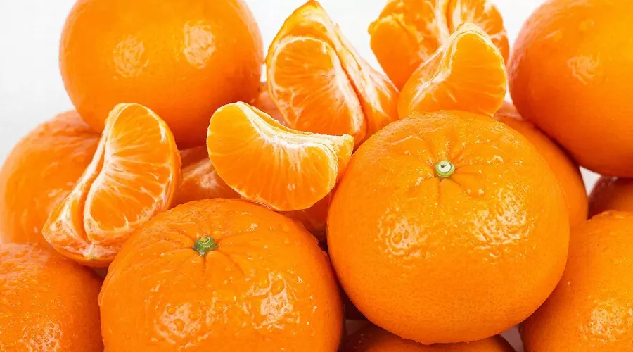 мандарины &copy;&nbsp;Сгенерировано с помощью нейросети Gigachat