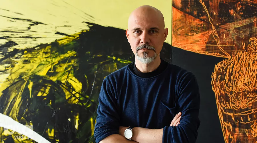 В мастерской Игоря Михайленко &copy;&nbsp;Фото Елены Синеок, Юга.ру