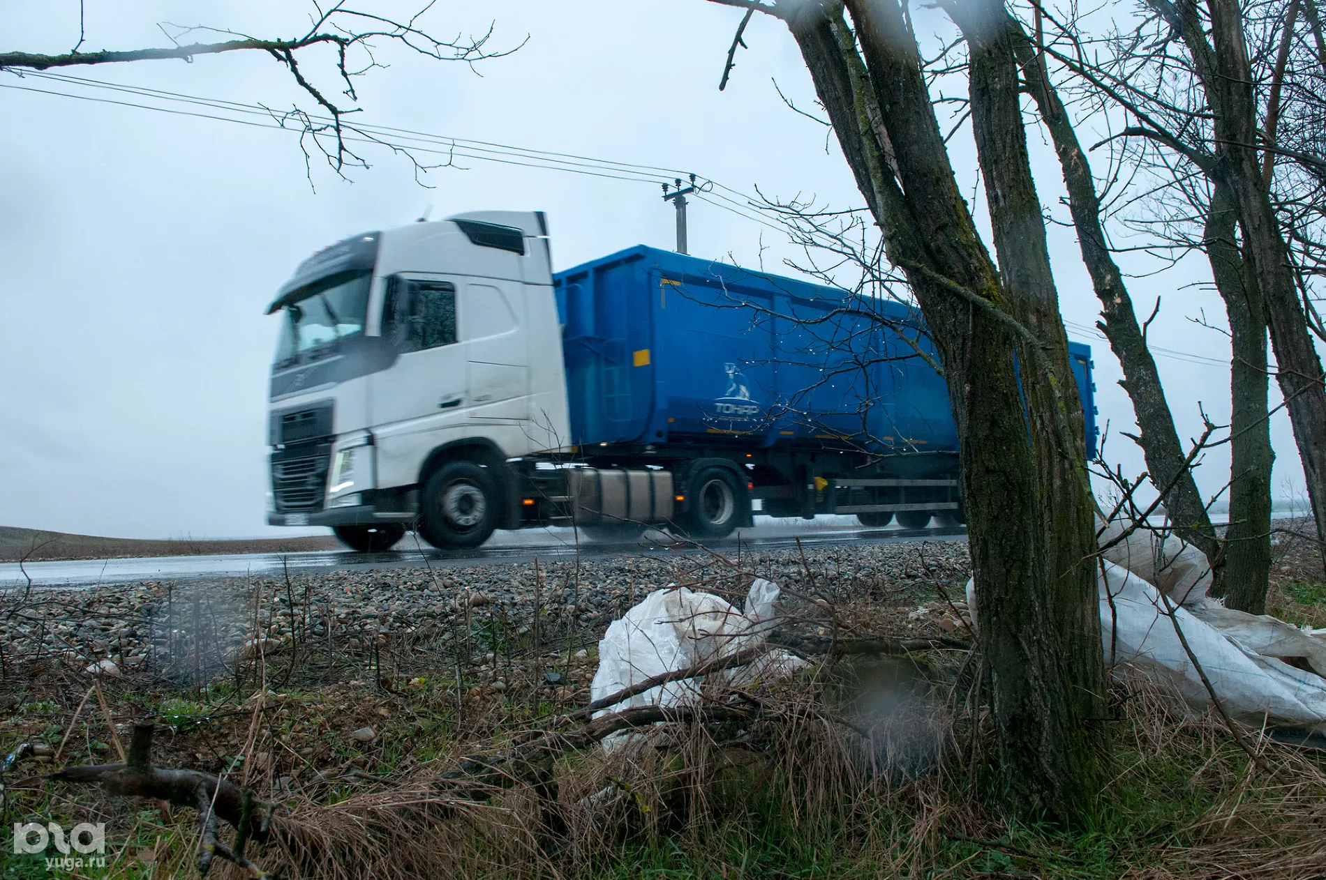 Грузовик, в котором привозят мусор на белореченский полигон &laquo;Крайжилкомресурс&raquo; &copy;&nbsp;Фото Дмитрия Пославского, Юга.ру