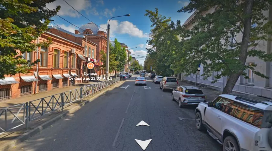 улица Комсомольская, Краснодар  &copy;&nbsp;Скриншот страницы сервиса &laquo;Яндекс Карты&raquo;, 2025 год