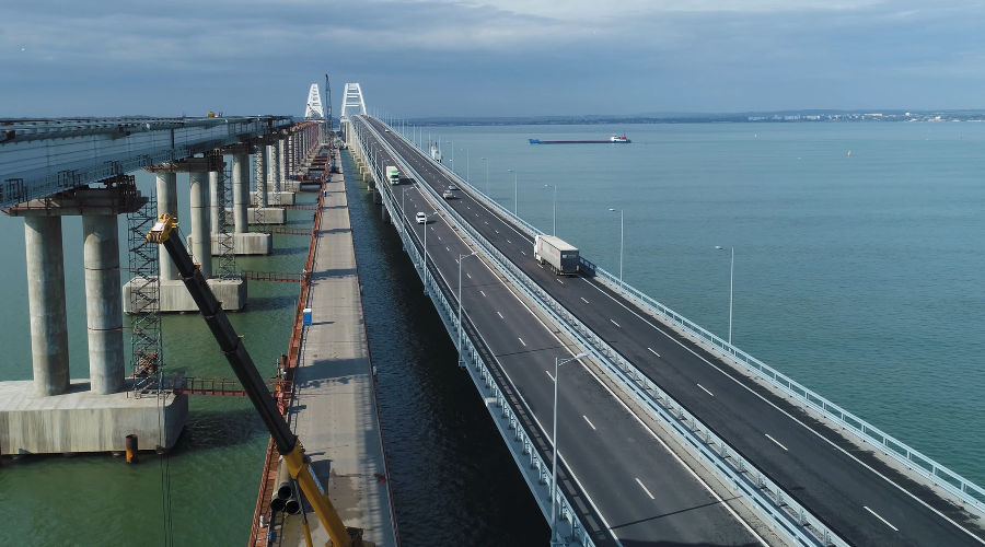 Строительство Крымского моста © Фото инфоцентра «Крымский мост» http://most.life