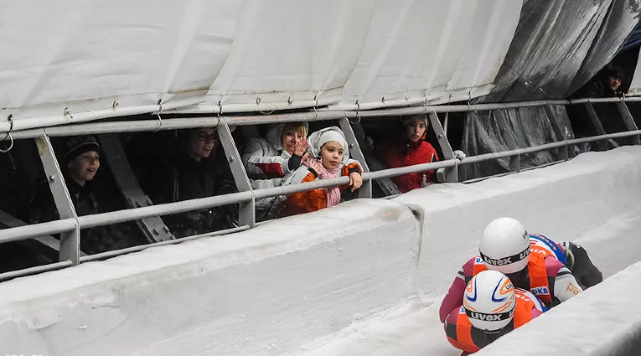 Командные соревнования по санному спорту в Сочи &copy;&nbsp;Нина Зотина, ЮГА.ру