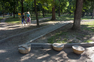 Ремонт парка у стадиона «Кубань» © Фото Дмитрия Пославского, Юга.ру