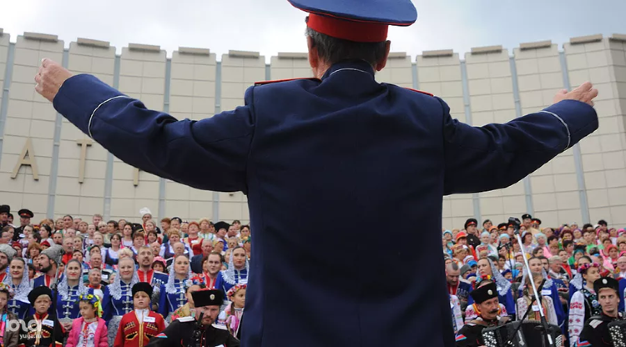  &copy;&nbsp;Елена Синеок. ЮГА.ру