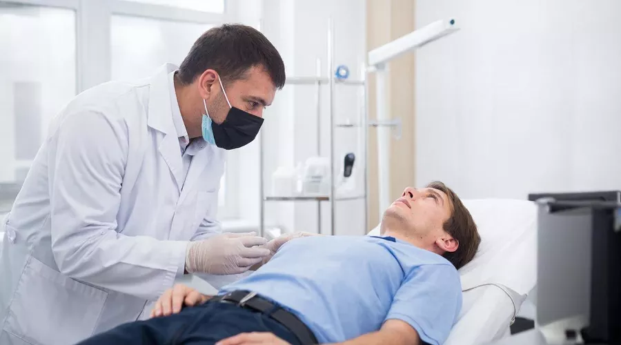 врач &copy;&nbsp;Изображение сгенерировано нейросетью Gigachat