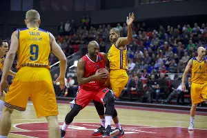 «Локомотив-Кубань» на последних секундах уступил «Гран-Канарии» в матче Еврокубка &copy;&nbsp;Фото с сайта lokobasket.com