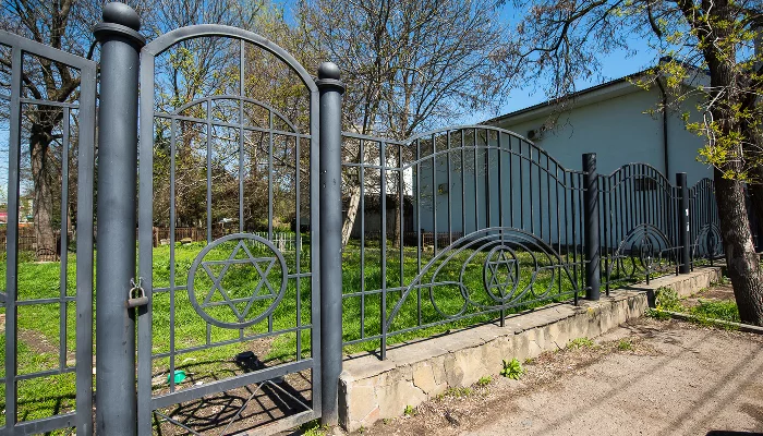 Еврейское кладбище Краснодара &copy;&nbsp;Фото Елены Синеок, Юга.ру