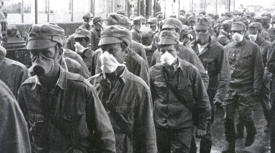 Ликвидаторы аварии на ЧАЭС © Фото с сайта chernobylguide.com