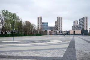 Событийная площадка на улице Обрывной &copy;&nbsp;Фото Александра Гончаренко, Юга.ру