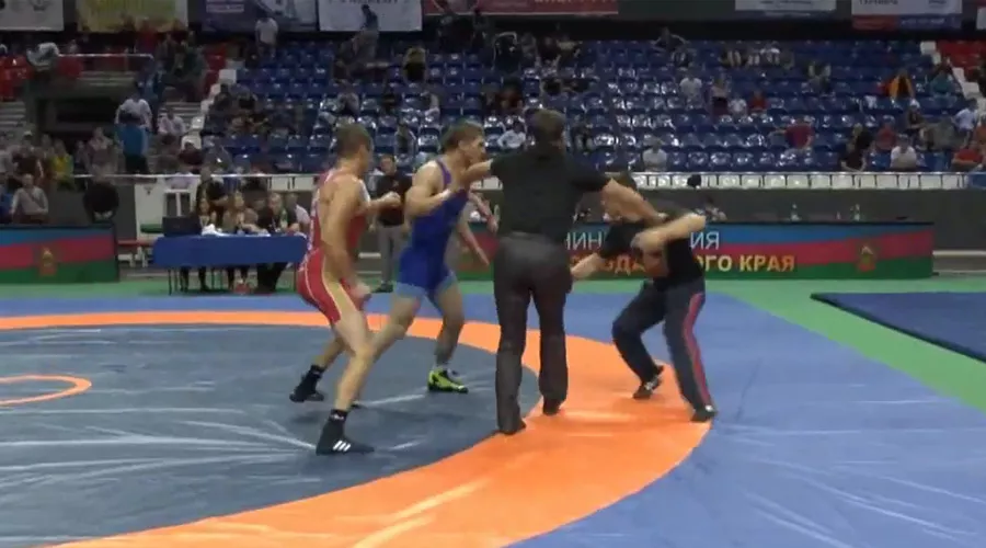  &copy;&nbsp;Скриншот с видео канала GREBENNIKOV WRESTLING TEAM с сайта https://www.youtube.com/channel/UCzCQ54VB2nSBAjpOpBBpvfQ