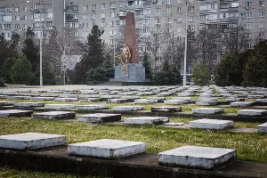 Всесвятское кладбище &copy;&nbsp;Фото Елены Синеок, Юга.ру