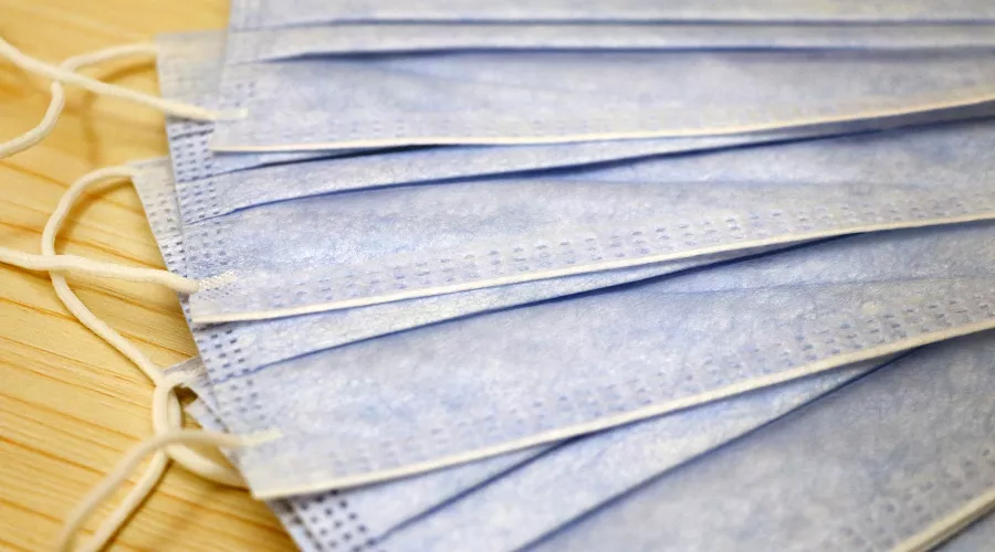 Медицинская маска &copy;&nbsp;Фото Macau Photo Agency, unsplash.com