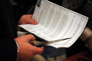 Подсчет голосов на выборах президента РФ © Фото Елены Синеок, ЮГА.ру