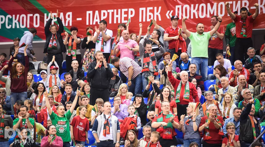 "Локомотив-Кубань" дважды обыграл УНИКС в четвертьфинальной серии Единой лиги ВТБ &copy;&nbsp;Елена Синеок, ЮГА.ру