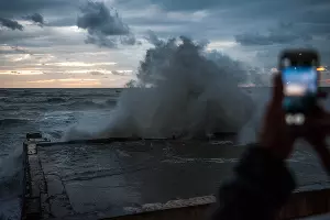 Шторм в Сочи &copy;&nbsp;Фото Нины Зотиной, Юга.ру