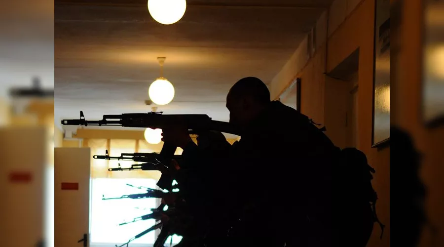 Военная часть спецназначения  &copy;&nbsp;Елена Синеок. ЮГА.ру