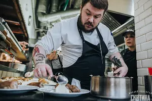 Ужин &laquo;Летняя мясорубка&raquo; в ресторане &laquo;Скотина&raquo; &copy;&nbsp;Фото Федора Обмайкина