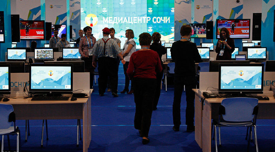 Владимир Путин посетил Медиацентр Сочи &copy;&nbsp;Влад Александров, ЮГА.ру