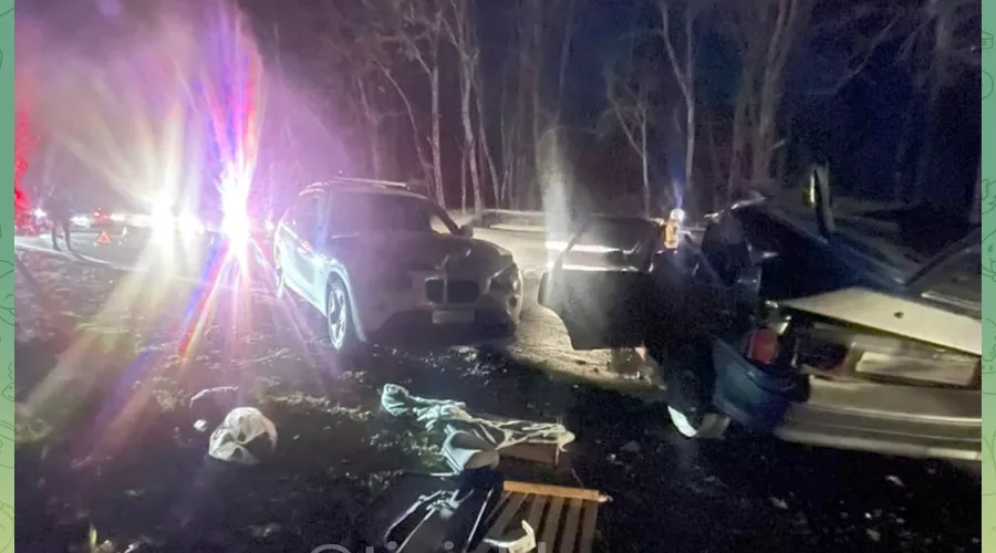 Последствия ДТП в Апшеронском районе, 3 января 2022 г. &copy;&nbsp;Скриншот публикации телеграм-канала &laquo;Краснодар №1 Телетайп&raquo;, T.me/tipichkras