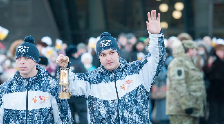 Эстафета Олимпийского огня в Краснодаре &copy;&nbsp;Елена Синеок, ЮГА.ру