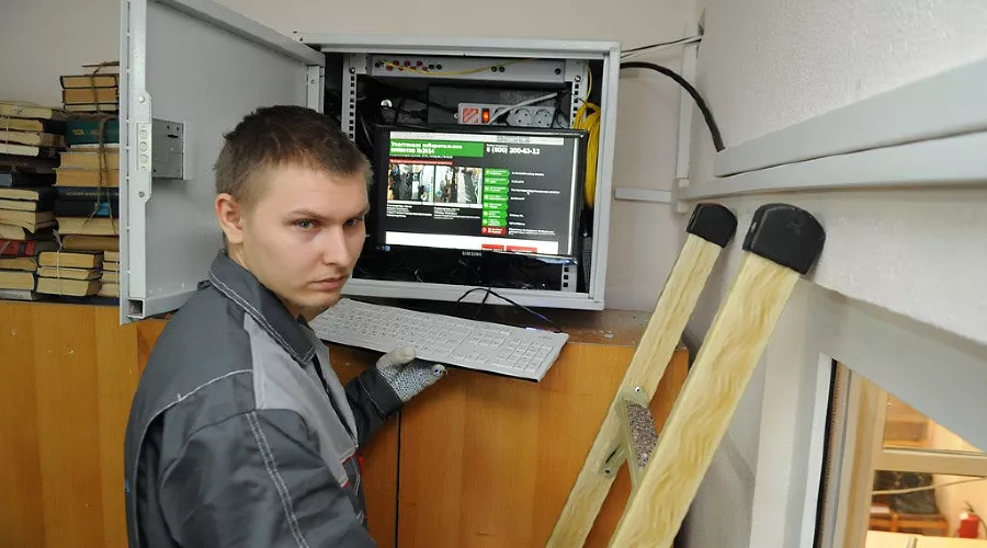 Первая вебкамера для наблюдения за президентскими выборами &copy;&nbsp;Елена Синеок. ЮГА.ру