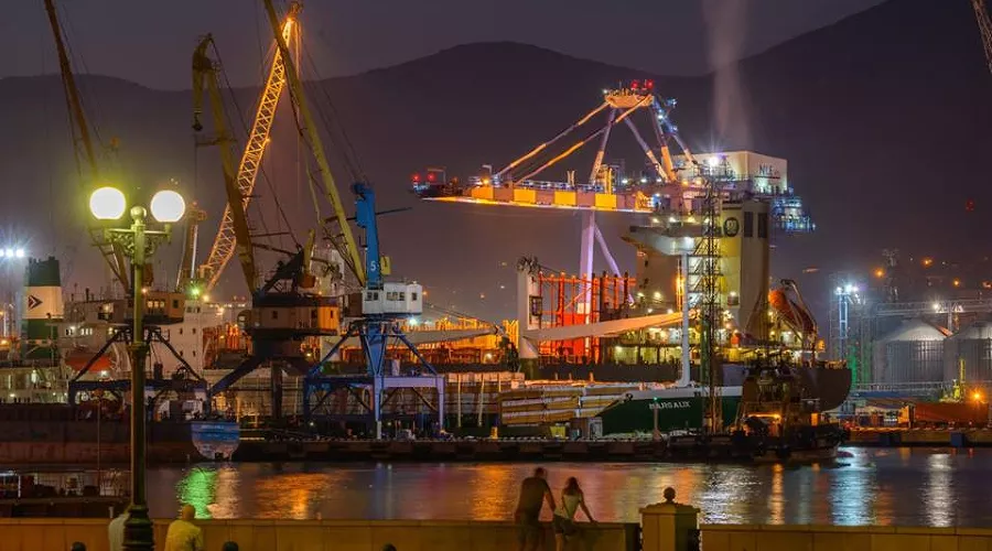 Новороссийский морской торговый порт &copy;&nbsp;Фото из группы facebook.com/Группа-НМТП-260502114018101