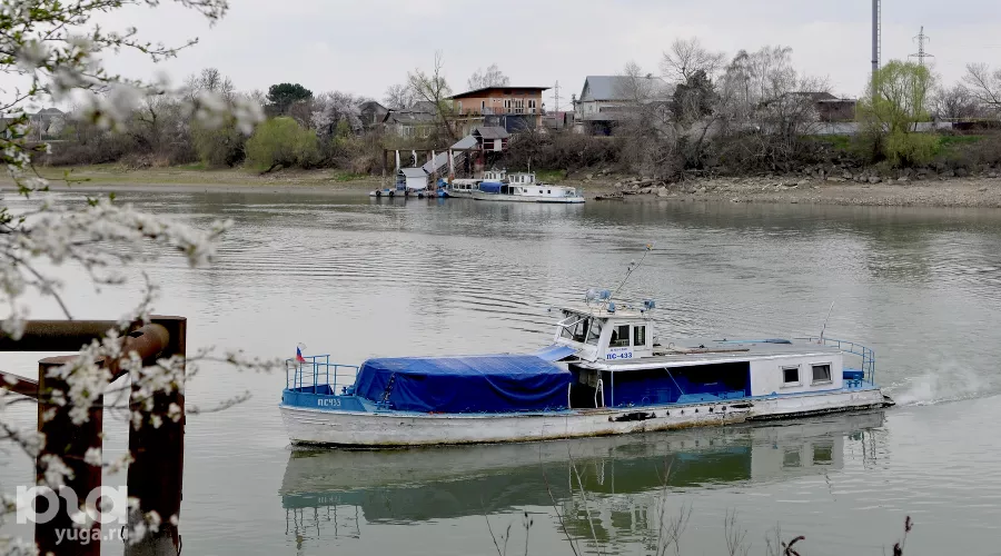 Паром из Краснодара в Адыгею