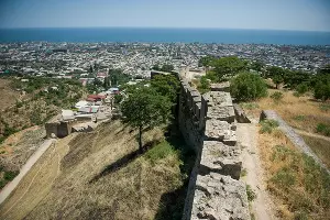 Крепость Нарын-кала в дагестанском Дербенте &copy;&nbsp;Нина Зотина, ЮГА.ру