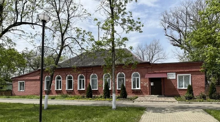 «Греческая школа» в Абинске &copy;&nbsp;Скриншот публикации на сайте администрации Краснодарского края, Admkrai.krasnodar.ru