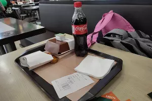 Открытие заведения &laquo;Вкусно — и точка&raquo; в Краснодаре &copy;&nbsp;Фото Иолины Грибковой, Юга.ру