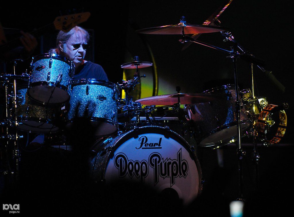 Концерт дип перпл. Deep purple концерт 1972. Deep purple концерт в москве. Deep purple концерт. Концерты группы дип перпл.