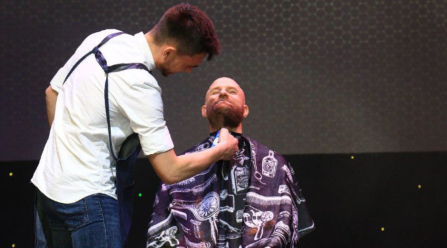 Тренер ГК «Ростов-Дон» выполнил обещание сбрить бороду после победы команды во всех турнирах &copy;&nbsp;Фото пресс-службы ГК &laquo;Ростов-Дон&raquo;