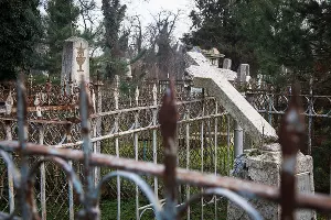 Всесвятское кладбище Краснодара &copy;&nbsp;Елена Синеок, Юга.ру