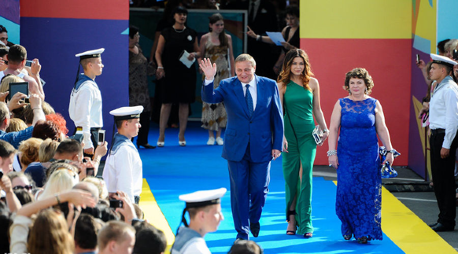 Открытие XXIV фестиваля "Кинотавр" в Сочи © Нина Зотина, ЮГА.ру