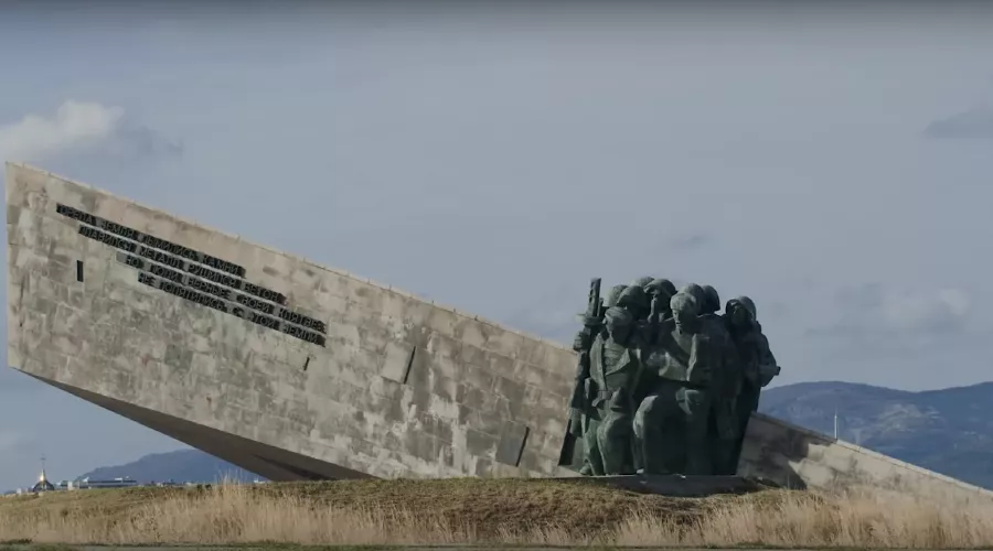 Кадр из документального фильма «Малая Земля» большой Победы» &copy;&nbsp;Скриншот с сайта vk.com/wall-184393788_104