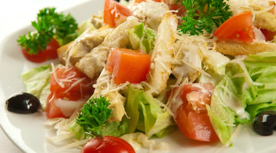 Салат "Цезарь" &copy;&nbsp;http://retsepty.net/