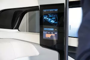 Презентация беспилотного электробуса в &laquo;Сколково&raquo; &copy;&nbsp;Фото пресс-службы &laquo;Ростелекома&raquo;