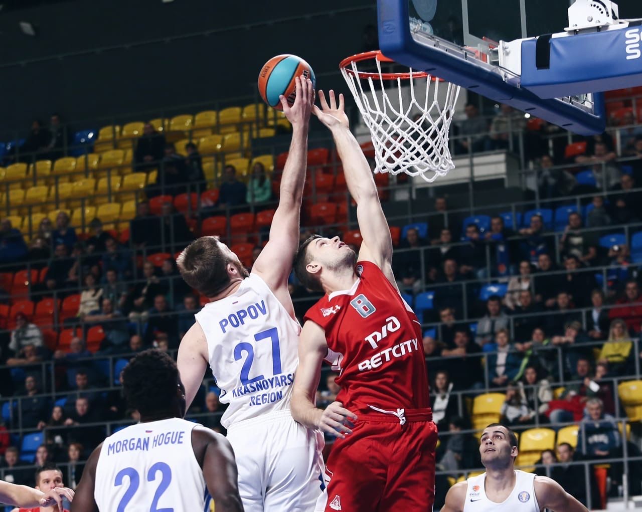 енисей локомотив команда баскетбол. локомотив кубань 2009. мтц локомотив кубань. бк енисей бк локомотив-кубань. локомотив кубань логотип с чëрным контурам.