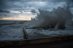 Шторм в Сочи &copy;&nbsp;Фото Нины Зотиной, Юга.ру