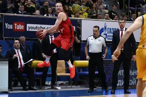 Матч Единой лиги ВТБ «Химки» — «Локомотив-Кубань». Дмитрий Кулагин &copy;&nbsp;Фото пресс-службы ПБК &laquo;Локомотив-Кубань&raquo;