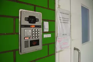 Умный домофон системы &laquo;Ростелеком Ключ&raquo; &copy;&nbsp;Фото Елены Синеок, Юга.ру